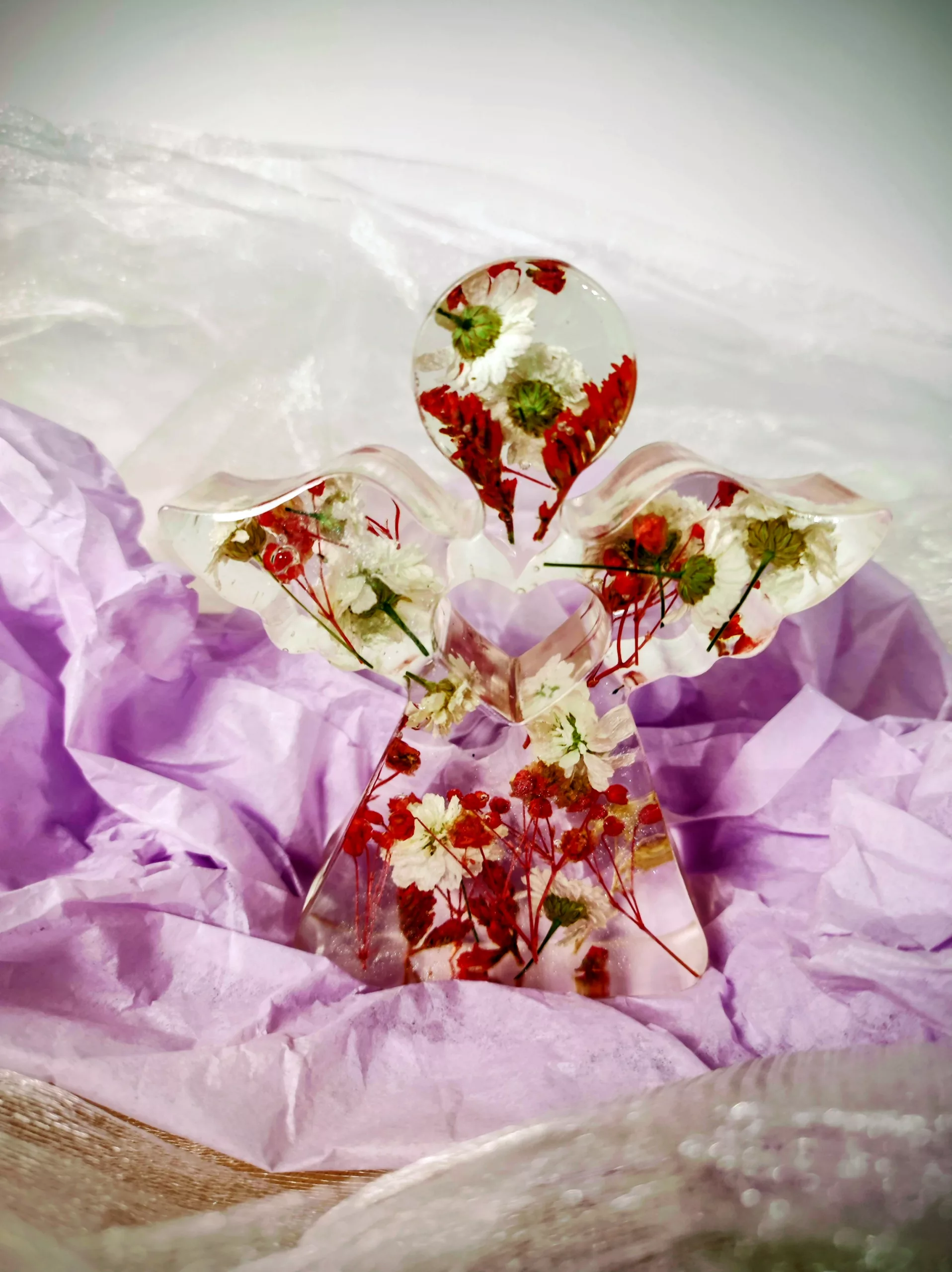 Ange avec fleurs séchées