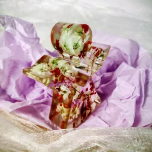 Ange avec fleurs séchées – Image 2